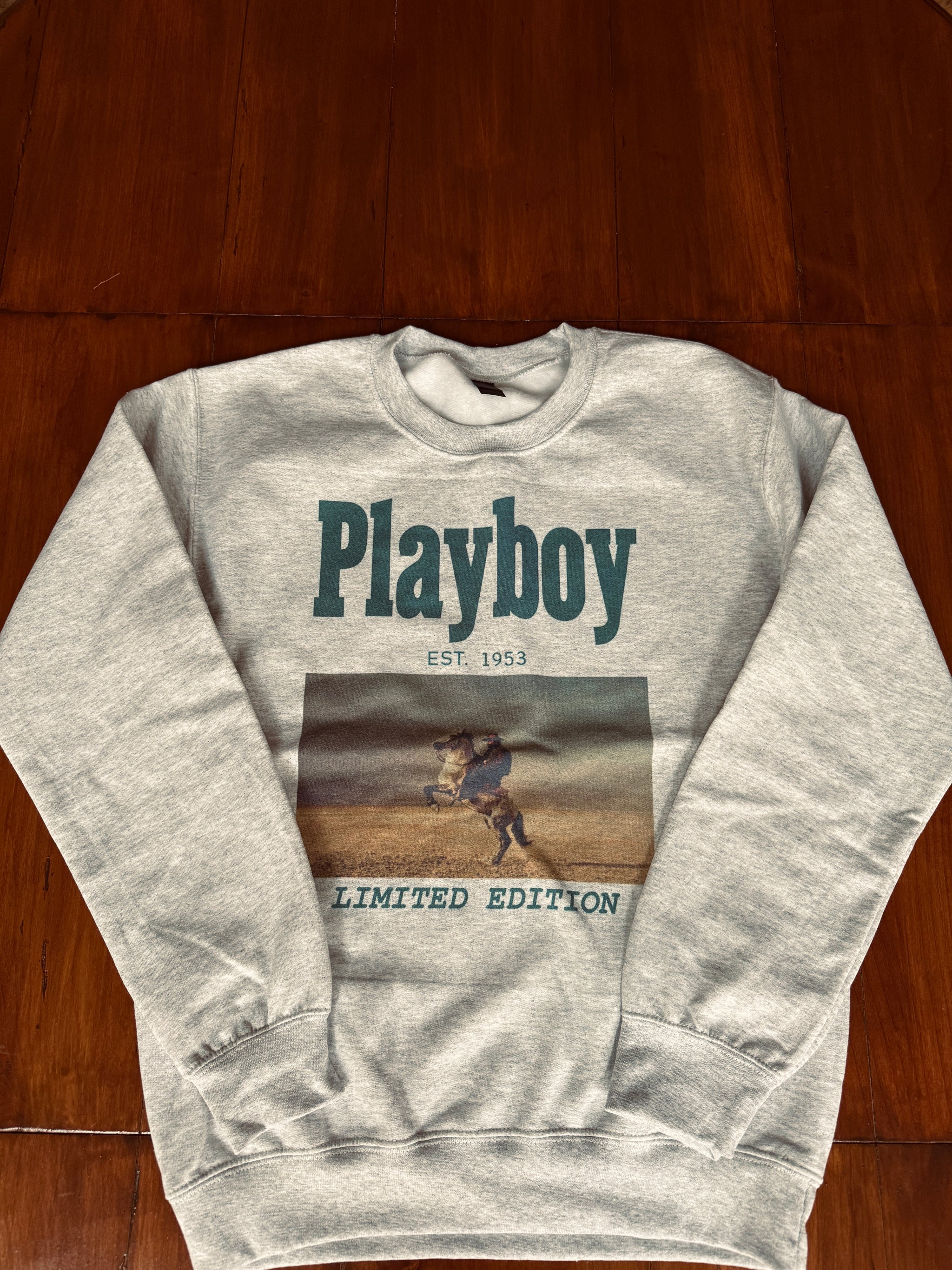 Playcowboy Crewneck